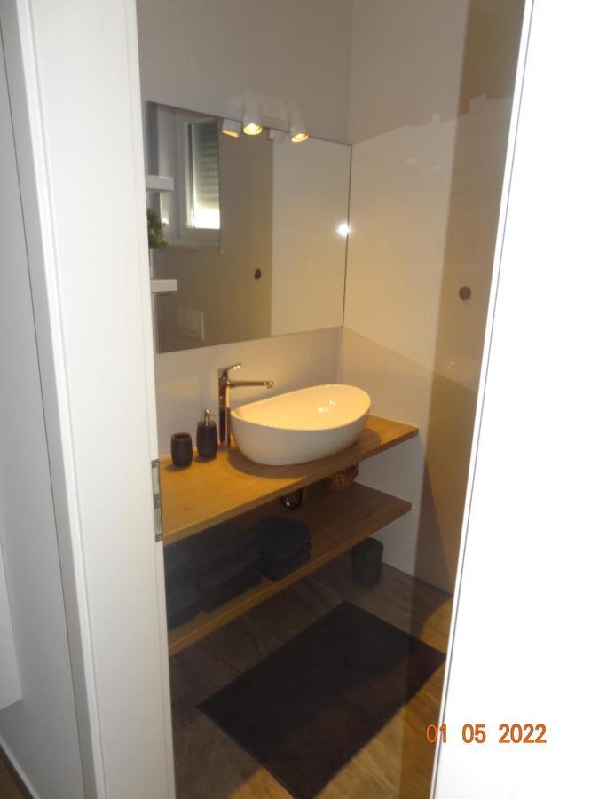 Apartament Fantazija Vodice Zewnętrze zdjęcie