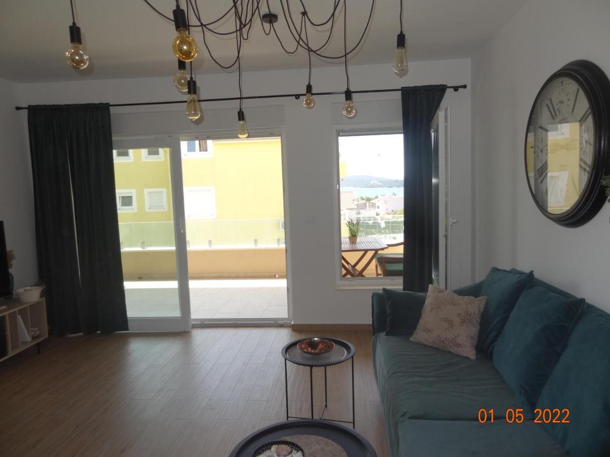 Apartament Fantazija Vodice Zewnętrze zdjęcie